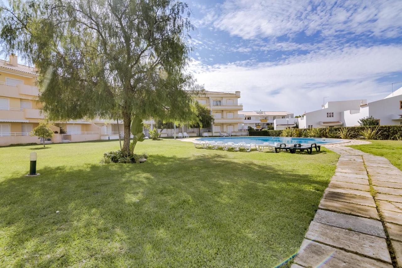 Amazing 1 Bedroom Apartment Near Marina Віламора Екстер'єр фото